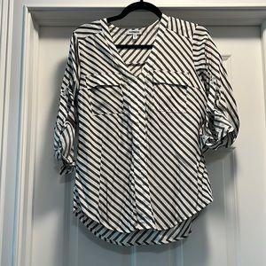 Express roll up sleeves